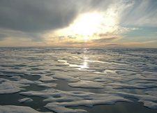 arctic-ice-water-beaufort-sea_noaa_472 (1)